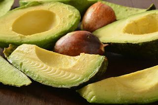 Avocados Nigerian foods that help you gain weight