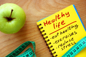 How to live a healthy safe life How to live a healthy safe life